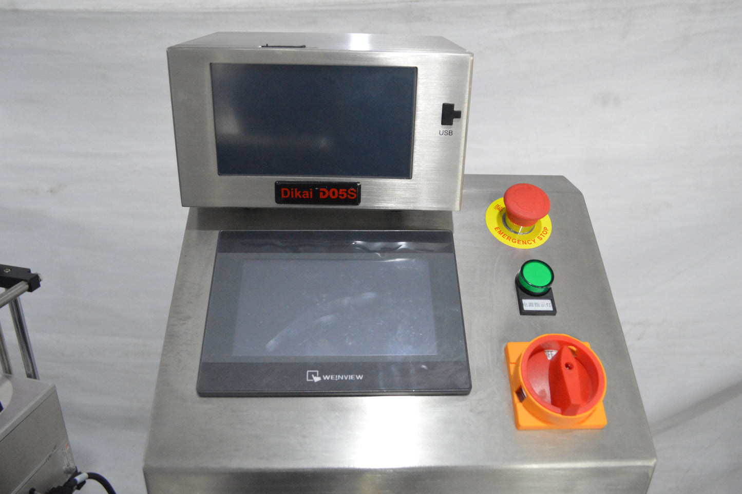 SKYONE-0065D-P Автоматическая этикетировочная машина для бутылок с принтером